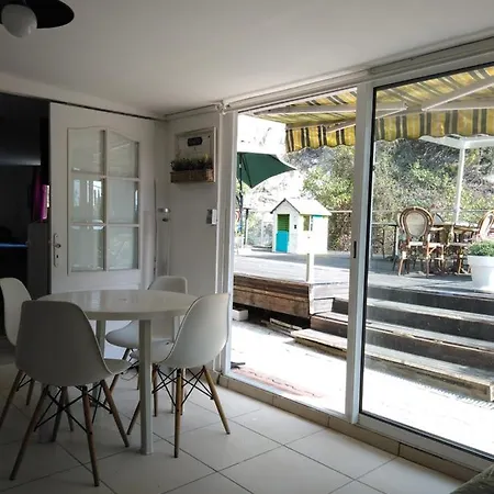 Oasis Chalet